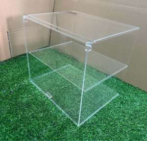 ตู้ใส่อาหาร ตู้ใส่หมูปิ้ง ตู้ใส่ขนมประตูเปิดขึ้นอะคริลิค 33.5x30x26cm.