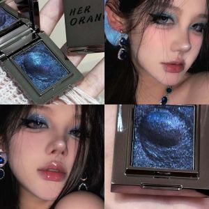 JIUQI | Blue Dreamy Shimmer Highlight Single Color Eyeshadow