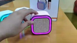 [ BỘ 1 LOA 2 MIC ]  Loa Bluetooth Karaoke Mini LAMJAD K12 Đi kèm với đèn LEDLoa chủ yếu dùng cho karaoke cũng có thể dùng để nghe nhạc - BẢO HÀNH 1 ĐỔI 1 từ MƯỜNG THANH ROYAL