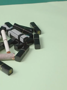 Lubang Pemegang Gincu Jelas Rak 24/36 Hole Clear Acrylic Lipstick Holder Display Stand Rack Cosmetic Makeup Case Organizer Box 口红收纳盒