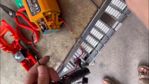 Chiết Áp Máy Đánh Bóng Tạo Xước Inox Kawachi 900W Mạch Điện Tử