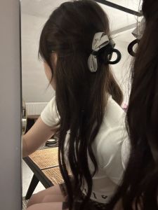 กิ๊บติดผมรูปผีเสื้อสไตล์วินเทจฝรั่งเศสสำหรับสาวๆ ดีไซน์หรูหรา กิ๊บติดผมรูปฉลาม คลิปผมแบบพันรอบ