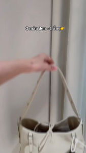 hobo nữ chio size 27x20x12cm kèm charm búp bê siêu xinh đủ màu