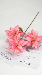 Lily Tangkai Panjang Cabang 3 Bunga Lili Palsu Lily London Heart Tiger Artficial Star Magnolia Kamboja Tanaman Hias Dekorasi Pelamaninan Bucket Hiasan Pojok Ruangan Rumah Cafe Hotel Premium Import Murah Artifisial