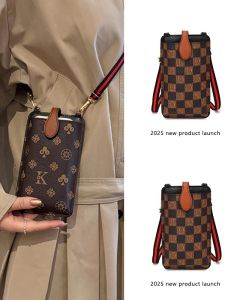 Elegant Lightweight Mini Crossbody Phone Bag for Women Stylish New 2025 Model Casual Walking Shoulder Bag Fashionable Trend