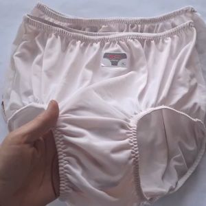 กางเกงในผ้าไนล่อนผสมโพลี กางเกงในเอวสูง สีหวาน แพ็คส6 ตัว ไซส์ L Size L (เอว32-38 นิ้ว) - Pack of 6 Assorted Colors Underwear