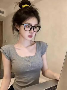 Grey U-neck Flared Sleeves Regular Shoulder T-Shirt