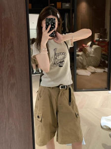 เสื้อยืดแขนสั้นลายการ์ตูน Kitty ทรงสลิมฟิตสำหรับผู้หญิงในช่วงฤดูร้อน ทรงเข้ารูป เสื้อคอตั้ง สวมใส่สบาย สำหรับผู้หญิงวัย 18-35 ปี