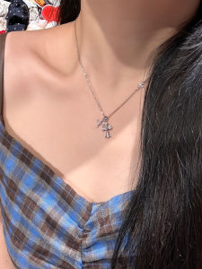 Exquisite Micro-Paved Double Cross Pendant Necklace Cool Sweet Short Clavicle Chain Lightweight Versatile High-End Diamond Necklace
