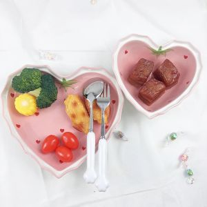 1PC - Creative Household Noodle Soup Bowl Vegetable Plate Cute Girl Heart Rice Bowl Strawberry Heart Ceramic Bowl