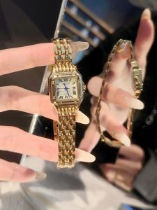 Retro Small Square Watch Womens Gold Minimalist Elegant Steel Belt Elegant Roman Steel Watch Womens Classy Easiest for Match