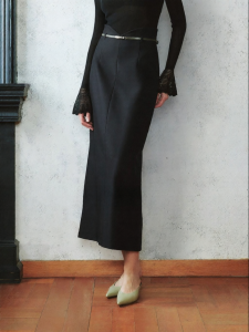 Flattering Waist Cinched A-line Skirt Side Slit