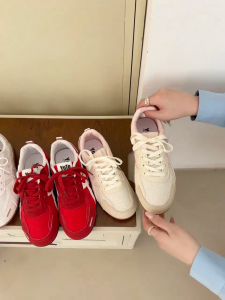YOTO Breathable Mesh Casual Sneakers For Women Low-Cut Light-weight Vintage Casual Trainer Shoes