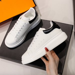 Thick Sole Hidden Heel Platform Shoes Sports Colorblock Daddy Shoes Couple Mens and Womens Same Breathable Leather White Shoes