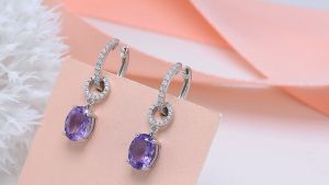 ต่างหู 3.4 กะรัต เงิน 925 เงิน ต่างหู แอเมทิส ธรรมชาติ รูปหยด น้ำต่างหู แอเมทิส พลอย สีม่วง สำหรับ เครื่องประดับ ของ ขวัญวัน เกิด ผู้หญิง