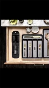 【D】Premium Knife Holder Organizer – Soft-Grip Non-Slip Knife Mat with 5 or 11 Slots for Kitchen Drawer Storage