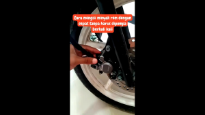 alat bleading kuras minyak rem suntikan 50cc bonus selang