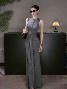 Elegant Grey Sleeveless Vest Dress Womens Summer New Design Sensation Bodycon Skirt Breathable Thin Polyester Fabric Long Skirt