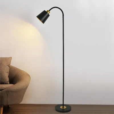 yishujia office | Nordic Minimalist Standing Reading Lamp