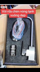Vòi nước rửa chén nóng lạnh Inox 304 đế vuông