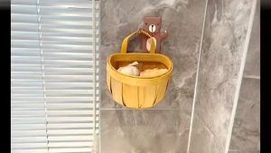 Wood Woven Storage Basket Hanging Kitchen Garlic Storage Baskets Rattan Picnic Organizer Small Sundries Eggs Organization Handle