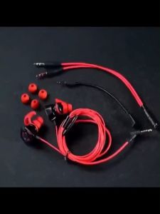 G9 gaming headset dengan mic headset in-ear wired e-sports didedikasikan untuk makan chicken peace elite mikrofon mendengarkan identifikasi suara