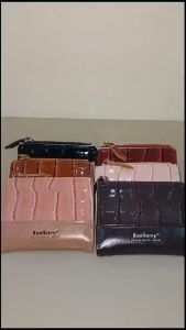 Baellerry N2373 Dompet Uang Lipat Wanita Bahan Kulit PU Kilat Lilin Dengan Kancing Pengunci Muat Banyak