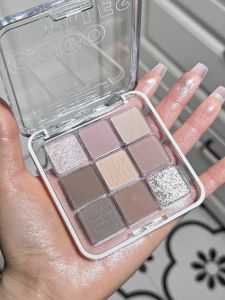 New Gogo Dance Nine Colors Eyeshadow Palette Matte Brown Earth Tone Cement Gray Blush Highlighter Integrated Affordable Student