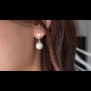 iDEAL✨ต่างหูไข่มุก Shell Pearl ของขวัญให้แฟน ต่างหูเงินแท้ไม่แพ้ ตุ้มหูมุก ต่างหูมุกเกาหลี ตุ้มหูเงินแท้ ดีไซน์สุดน่ารัก ตุ้มหูสวยๆ