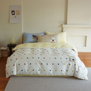 Cute Bear Breathable Soft Pure Cotton Double Layered Bedding Set Dormitory Three Piece Quartet Bed Sheet Cartoon Design