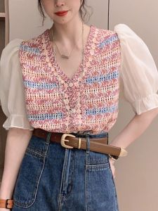 เสื้อสเวตเตอร์คอวีแขนสั้นผ้าฝ้ายผสมทรงหลวมสำหรับผู้หญิงในช่วงฤดูร้อนปี 2025 ดีไซน์เสื้อแขนพองแบบมีฮู้ดลาย 3 มิติ