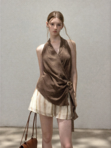 Cantonstory | Cafe Colored V-Neck Sleeveless Halter Top