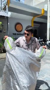 Bạt Phủ Xe Máy 2 Lớp Tráng Bạc Cao Cấp Trùm Xe Máy Chống Mưa Nắng (Tặng Túi Đựng)