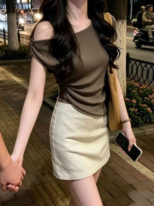 unifittoo | Off Shoulder Knot Short Sleeve Top & Skirt Set