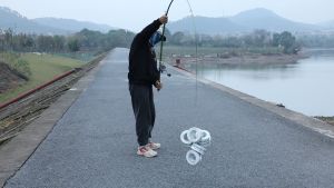 Sougayilang Tongkat Pancing 1.8M-3.6M 5 Warna Teleskopik Perjalanan Berselancar Ultra Ringan Tongkat Pancing Berputar Untuk Memancing Ikan Karper