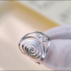 SKYRIM Titanium Stainless Steel Ring Gold Spiral Shape Adjustable Ring Fashion Jewelry