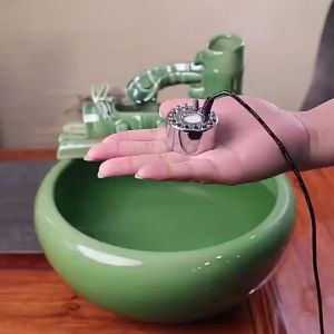 Monqiqi เครื่องสร้างควัน ควันบอนไซ ละอองน้ํา. บ่อปลาตู้ปลาสเปรย์ความชื้น เครื่องพ่นหมอกน้ํา พร้อมไฟLED อุปกรณ์ต