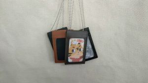 Name Tag Id Card Holder Dompet Saku Dompet Kartu Magnet plus Kalung Rantai kulit Hitam kilap Bagus