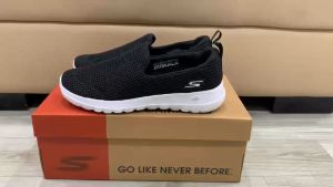 GIÀY THỂ THAO SKECHERS GOWALK JOY CHO NỮ MÀU ĐEN ĐẾ TRẮNG