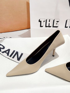 รองเท้าส้นสูงหัวแหลมสไตล์เกาหลีสำหรับผู้หญิง ดีไซน์เรียบหรู หนังแท้ พื้นยาง ทรงหัวแหลม สวมใส่สบาย