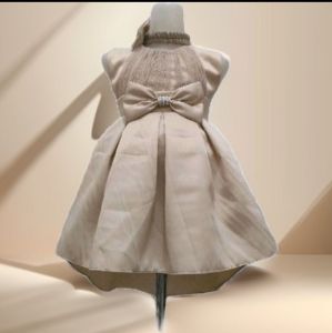 Gaun anak perempuan model pinguin bahan full velvet usia 2-5 tahun