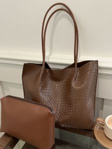 กระเป๋าถือผู้หญิงสไตล์เกาหลีขนาดใหญ่ กระเป๋าสะพายข้างแบบพกพาใต้วงแขน ทรงสี่เหลี่ยมจัตุรัส ผ้าไนลอน กระเป๋าถือแบบลำลอง