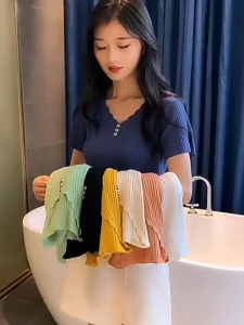 Áo Thun Dệt Kim Lụa Băng Dành Cho Nữ Áo Ngắn Tay Cổ Chữ V Màu Trơn Mùa Hè Áo Thun Nữ Dáng Ôm Phong Cách Hàn Quốc Ngọt Ngào