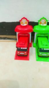 Mainan Anak Little Bus Station MT 42 Set Garasi Bus Pull Back Murah | Mainan Bus Tayo Anak Pelontar Tayo Garasi Tekan Dan Jalan Bahan Plastik | Mainan Anak Mobil Mobilan Bus Mini Set Garasi