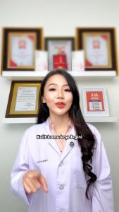 NEWLAB Bundle 1 Box Brightlogy Mini GlutaColl-5500 + 1 Body Lotion | Minuman Collagen Drink Pemutih Badan BPOM & Body Care untuk Mencerahkan