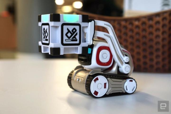 Cozmo sales robot lazada