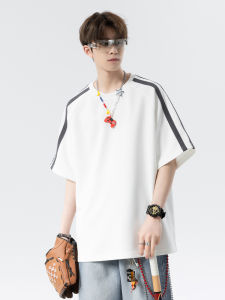 เสื้อยืดแขนสั้นผู้ชาย V37 สไตล์อเมริกัน ทรงหลวม ระบายอากาศได้ดี คอลเลกชั่นฤดูร้อน 2025 เสื้อยืดคอกลมทรงพอดีตัว