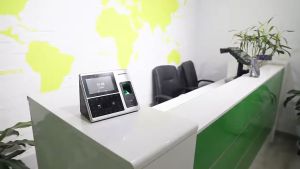 Máy chấm công khuôn mặt chất lượng IFACE 302