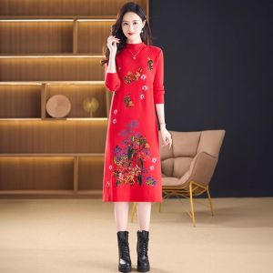 Autumn Winter New Style Retro Slim Fit Base Layer Skirt National Style Womens Heavy Embroidery Flower Phoenix Dress Women