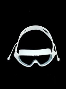 แว่นตาว่ายน้ำสำหรับผู้ใหญ่ คุณค่า แว่นตาว่ายน้ำผู้ใหญ่ แว่นตาว่ายน้ำ แว่นดำน้ำ มีที่ปิดหูกันน้ำ แบบกัน UV และกันน้ำได้ดี
